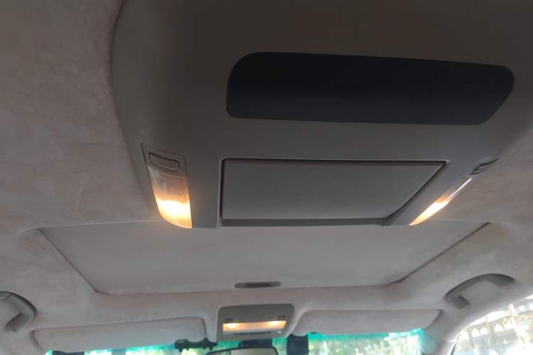 Used Toyota Land Cruiser 2010 4.7L Automatic VX Headliner