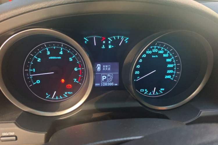 Used Toyota Land Cruiser 2010 4.7L Automatic VX Instrument Cluster