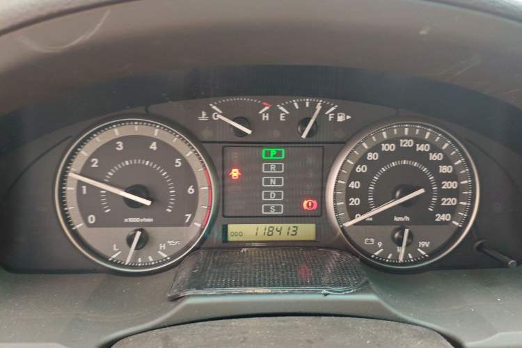Used Toyota Land Cruiser 2010 4.0L Automatic VX Instrument Cluster