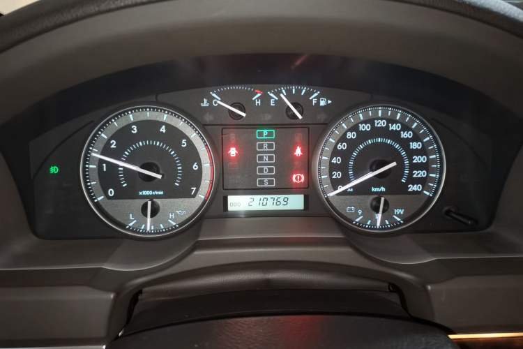 Used Toyota Land Cruiser 2010 4.0L Automatic VX Instrument Cluster