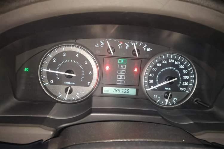 Used Toyota Land Cruiser 2010 4.0L Automatic VX Instrument Cluster