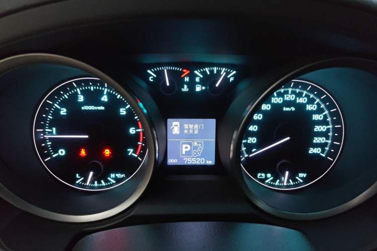 Used Toyota Land Cruiser 2010 4.7L Automatic VX Instrument Cluster