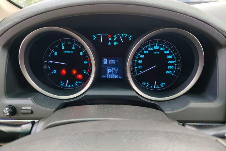 Used Toyota Land Cruiser 2010 4.7L Automatic VX Instrument Cluster