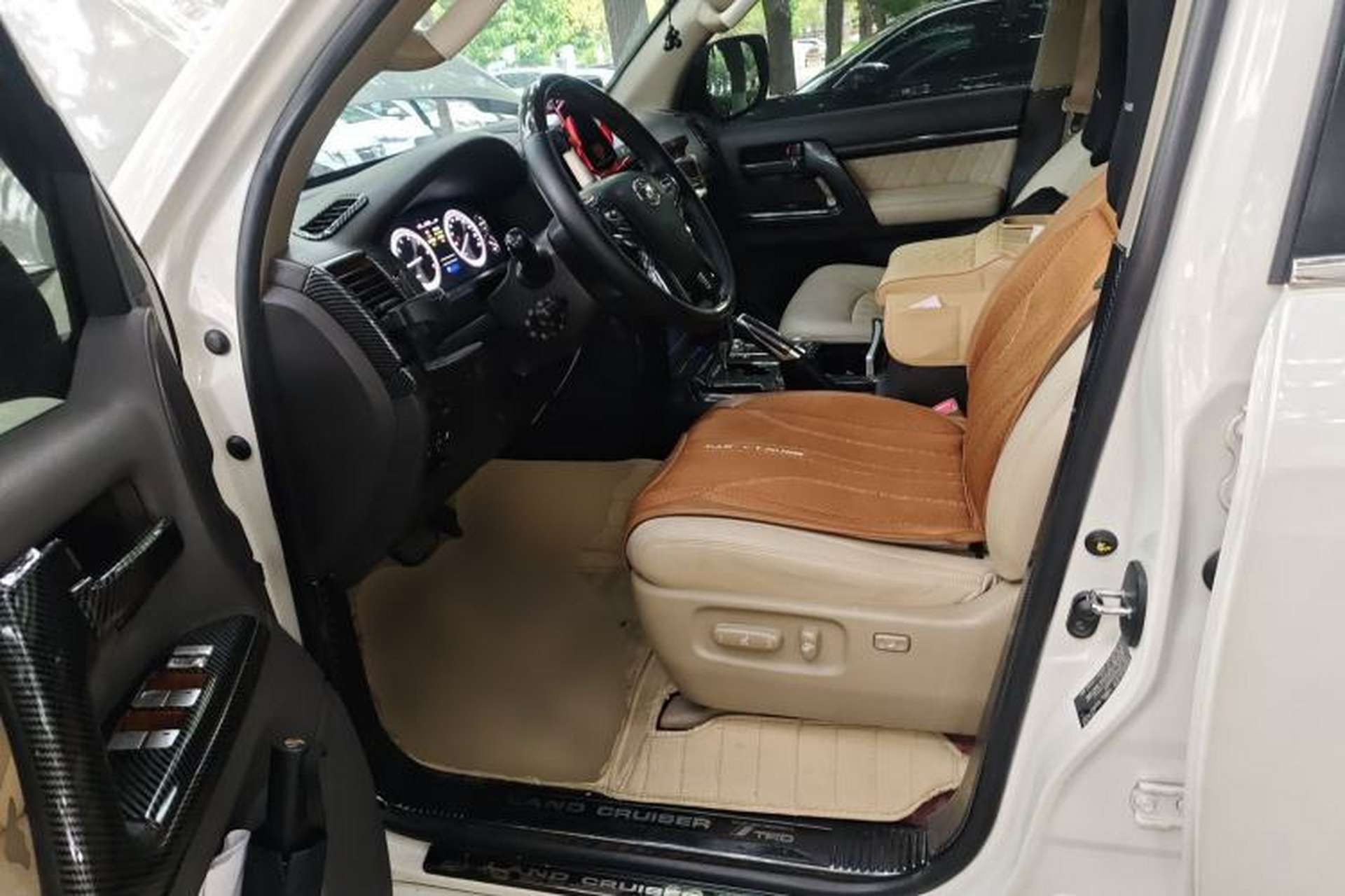 Used Toyota Land Cruiser  Left Front Seat