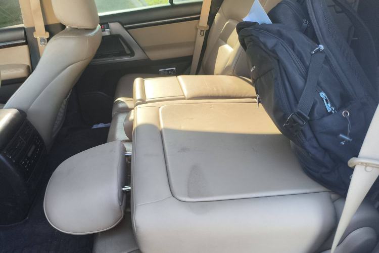 Used Toyota Land Cruiser 2010 4.7L Automatic VX Left Rear Seat
