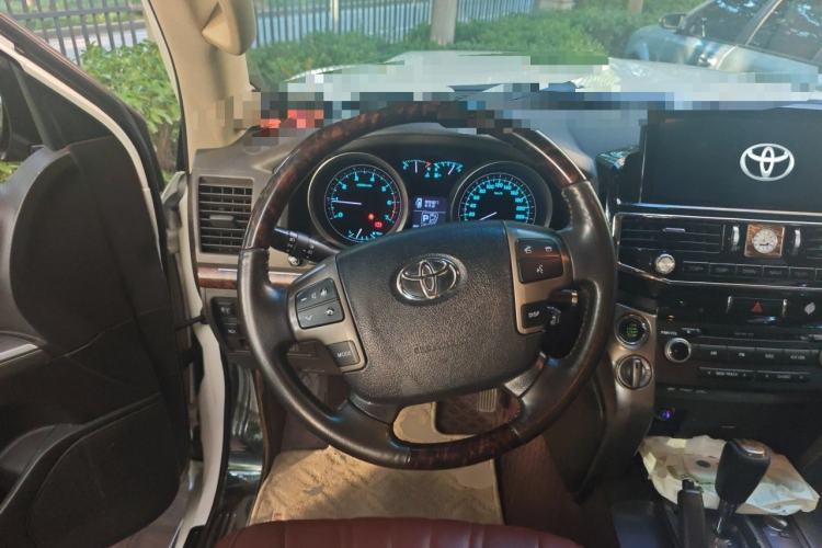Used Toyota Land Cruiser 2010 4.7L Automatic VX Steering Wheel
