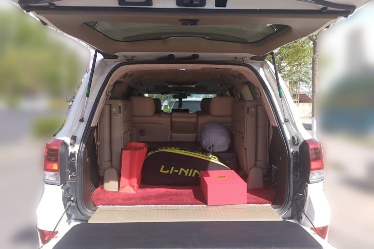 Used Toyota Land Cruiser 2010 4.7L Automatic VX Trunk