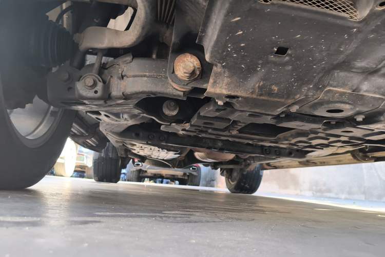 Used Toyota Land Cruiser  Chassis Front Right