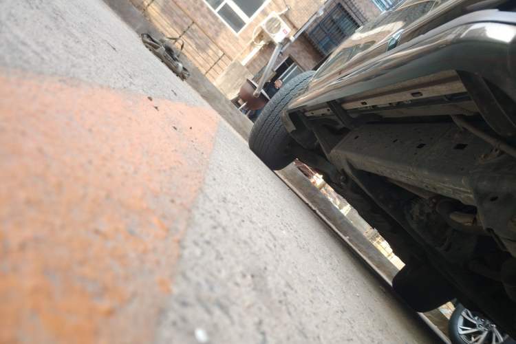 Used Toyota Land Cruiser 2011 4.0L GX Parallel Import Chassis Rear Left