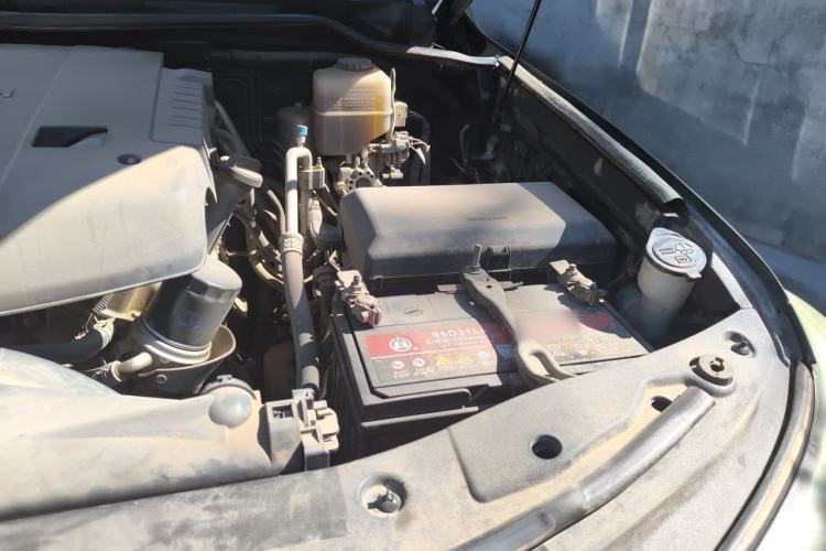 Used Toyota Land Cruiser  Engine Bay Left