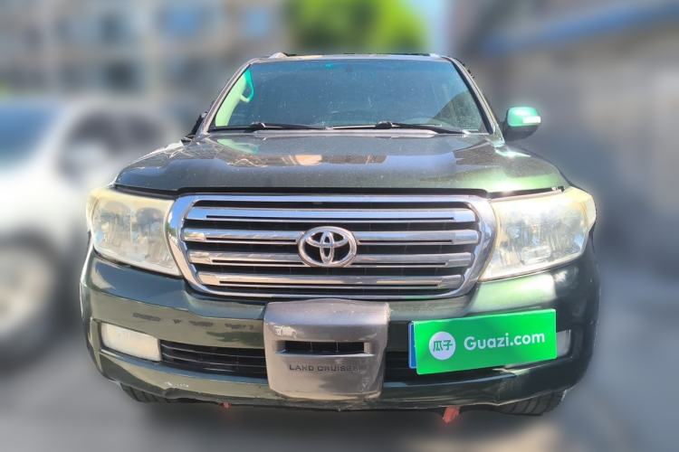Used Toyota Land Cruiser  Front