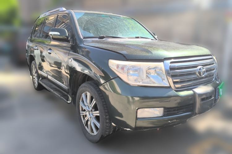 Used Toyota Land Cruiser  Front Right 45 Deg