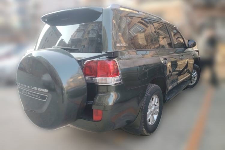 Used Toyota Land Cruiser 2011 4.0L GX Parallel Import Rear Right 45 Deg