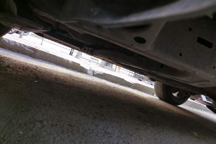 Used Toyota Land Cruiser  Chassis Front Left