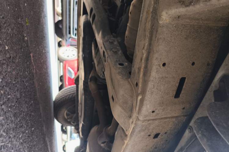 Used Toyota Land Cruiser 2011 4000 60th Anniversary Edition Chassis Front Left