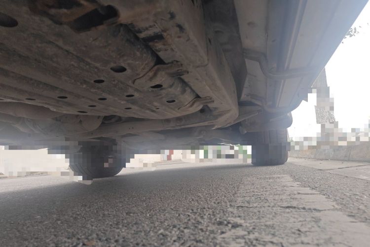 Used Toyota Land Cruiser 2012 4.6L Automatic VX-R Chassis Rear Right