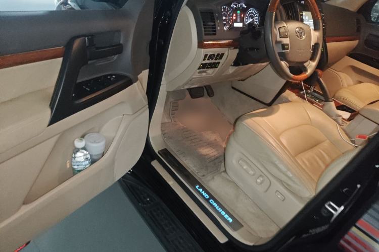 Used Toyota Land Cruiser 2012 4000 Driver Seat