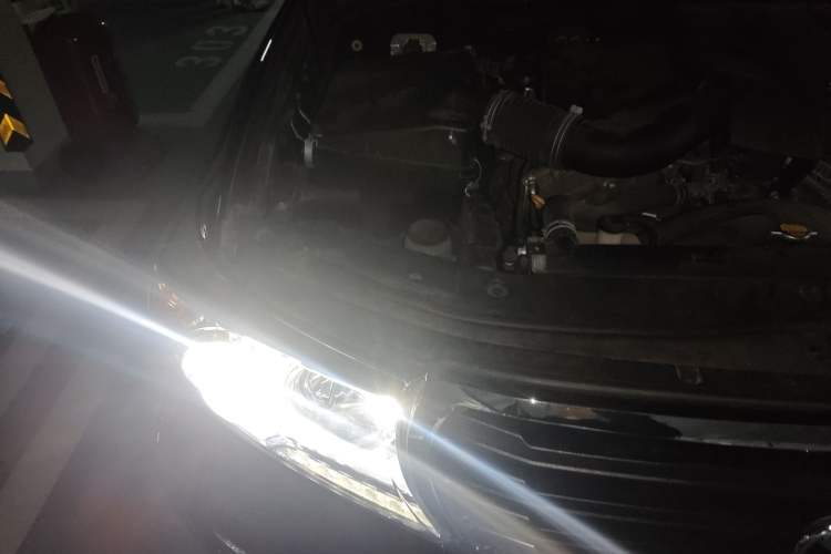 Used Toyota Land Cruiser 2012 4000 Engine Bay Right