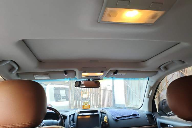 Used Toyota Land Cruiser  Headliner
