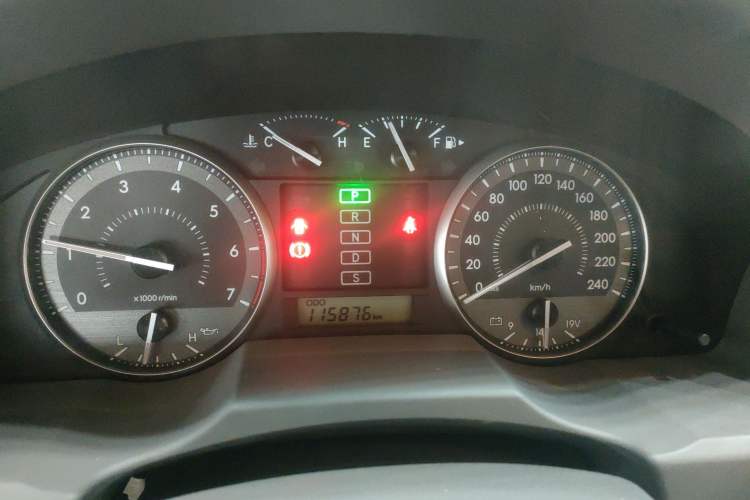 Used Toyota Land Cruiser 2012 4.0L Automatic VX Instrument Cluster