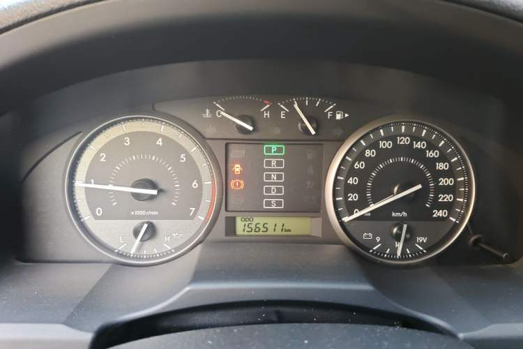 Used Toyota Land Cruiser  Instrument Cluster