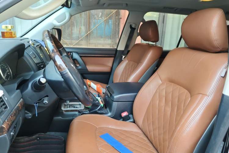 Used Toyota Land Cruiser  Left Front Seat