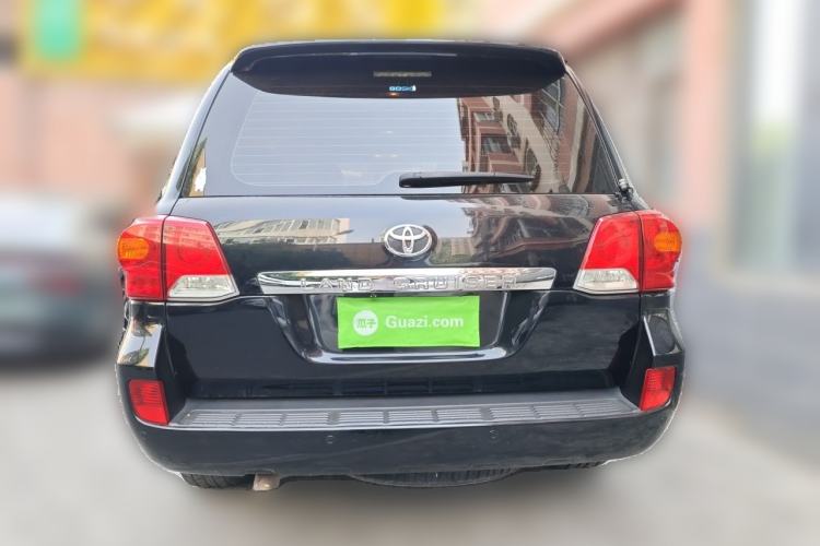 Used Toyota Land Cruiser  Rear