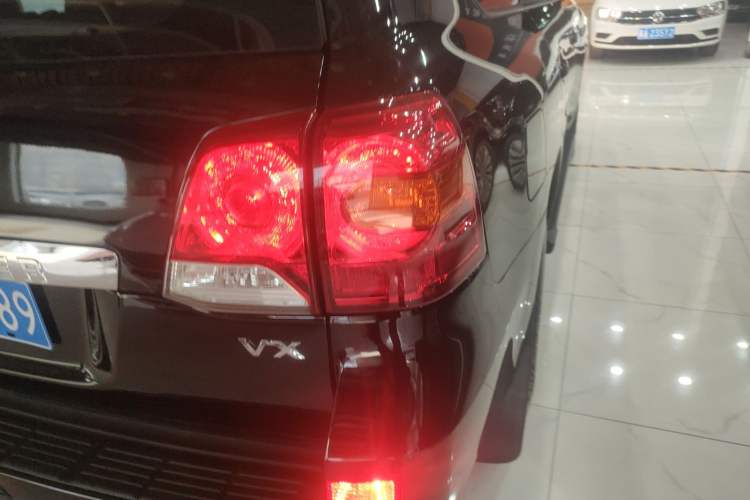 Used Toyota Land Cruiser 2012 4.0L Automatic VX Right Rear Taillight