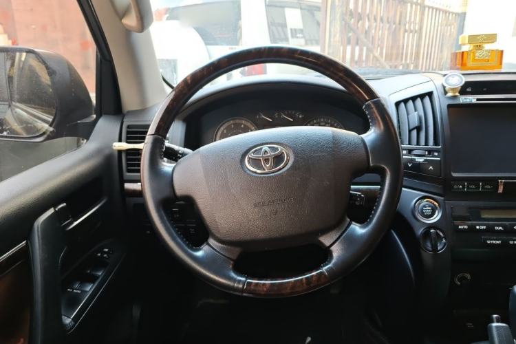 Used Toyota Land Cruiser  Steering Wheel