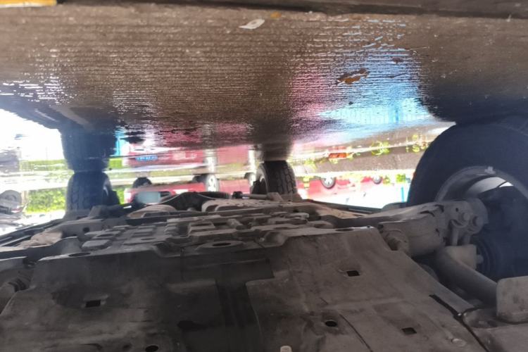 Used Toyota Land Cruiser 2012 4.6L Automatic VX-R Chassis Front