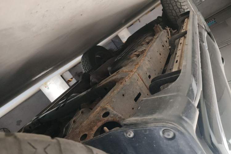 Used Toyota Land Cruiser  Chassis Front Right