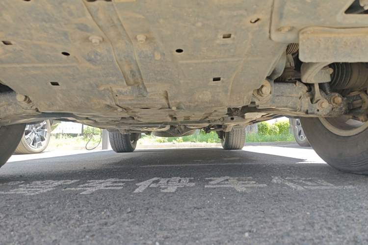 Used Toyota Land Cruiser 2012 4.0L Automatic VX Chassis Front