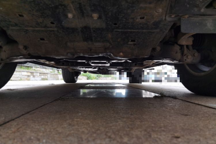 Used Toyota Land Cruiser 2012 4.6L Automatic VX-R Chassis Front