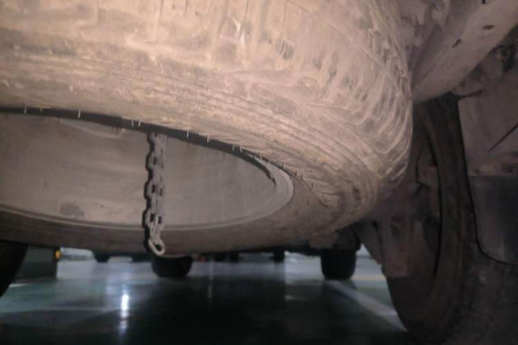 Used Toyota Land Cruiser 2012 4.6L Automatic VX-R Chassis Rear