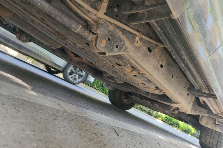 Used Toyota Land Cruiser 2012 4.0L Automatic VX Chassis Rear Right