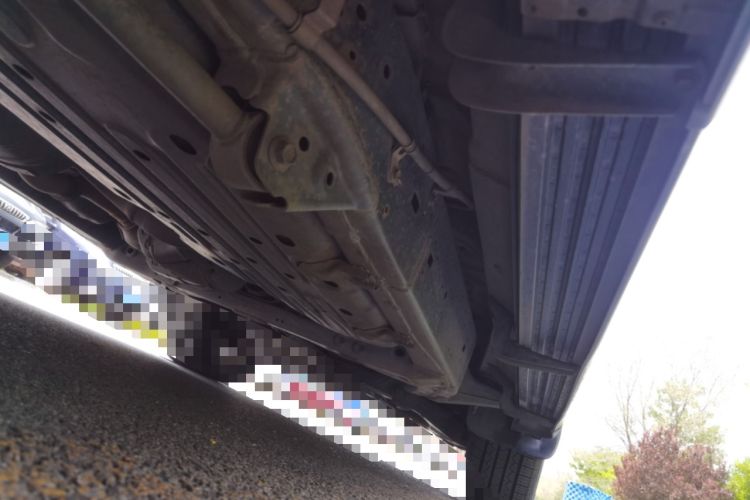 Used Toyota Land Cruiser 2012 4.6L Automatic VX-R Chassis Rear Right