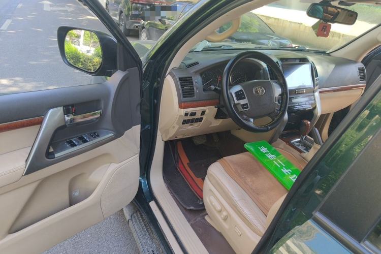 Used Toyota Land Cruiser 2012 4.0L Automatic VX Driver Seat