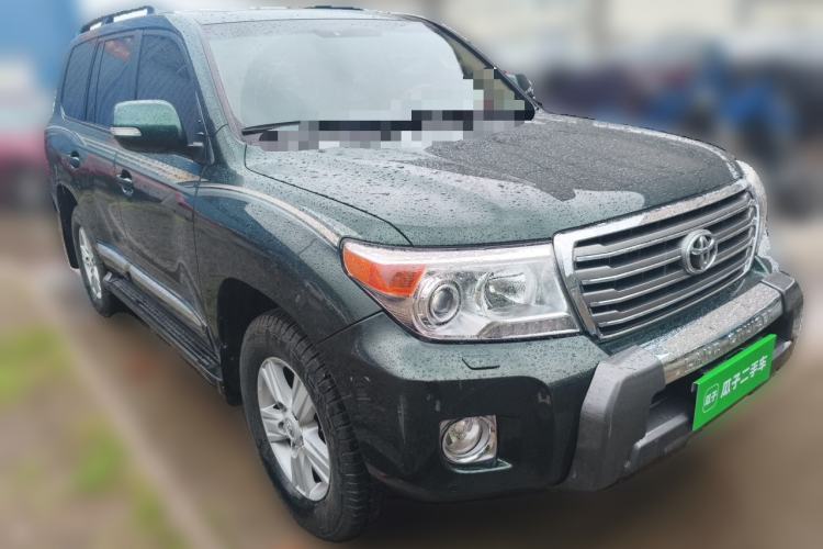 Used Toyota Land Cruiser 2012 4.6L Automatic VX-R Front Right 45 Deg