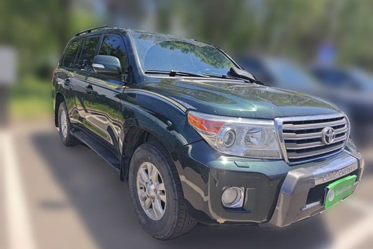 Used Toyota Land Cruiser 2012 4.0L Automatic VX Front Right 45 Deg