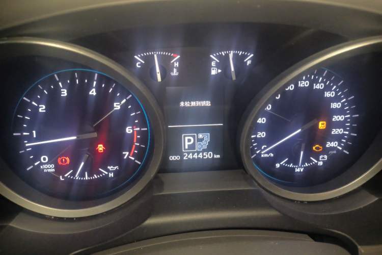 Used Toyota Land Cruiser 2012 4.6L Automatic VX-R Instrument Cluster