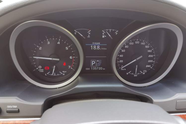 Used Toyota Land Cruiser 2012 4.6L Automatic VX-R Instrument Cluster