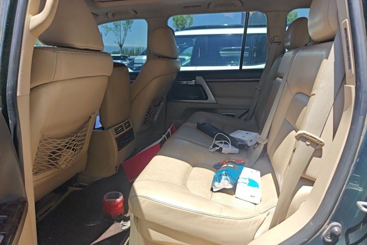 Used Toyota Land Cruiser 2012 4.0L Automatic VX Left Rear Seat
