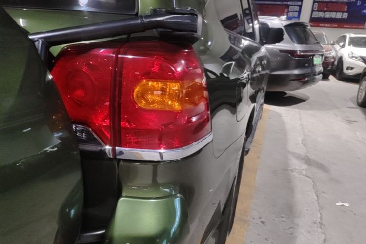 Used Toyota Land Cruiser 2012 4000 Right Rear Taillight