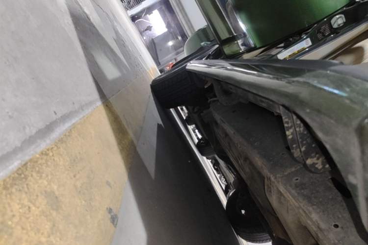Used Toyota Land Cruiser 2012 4000 Right Side Sill