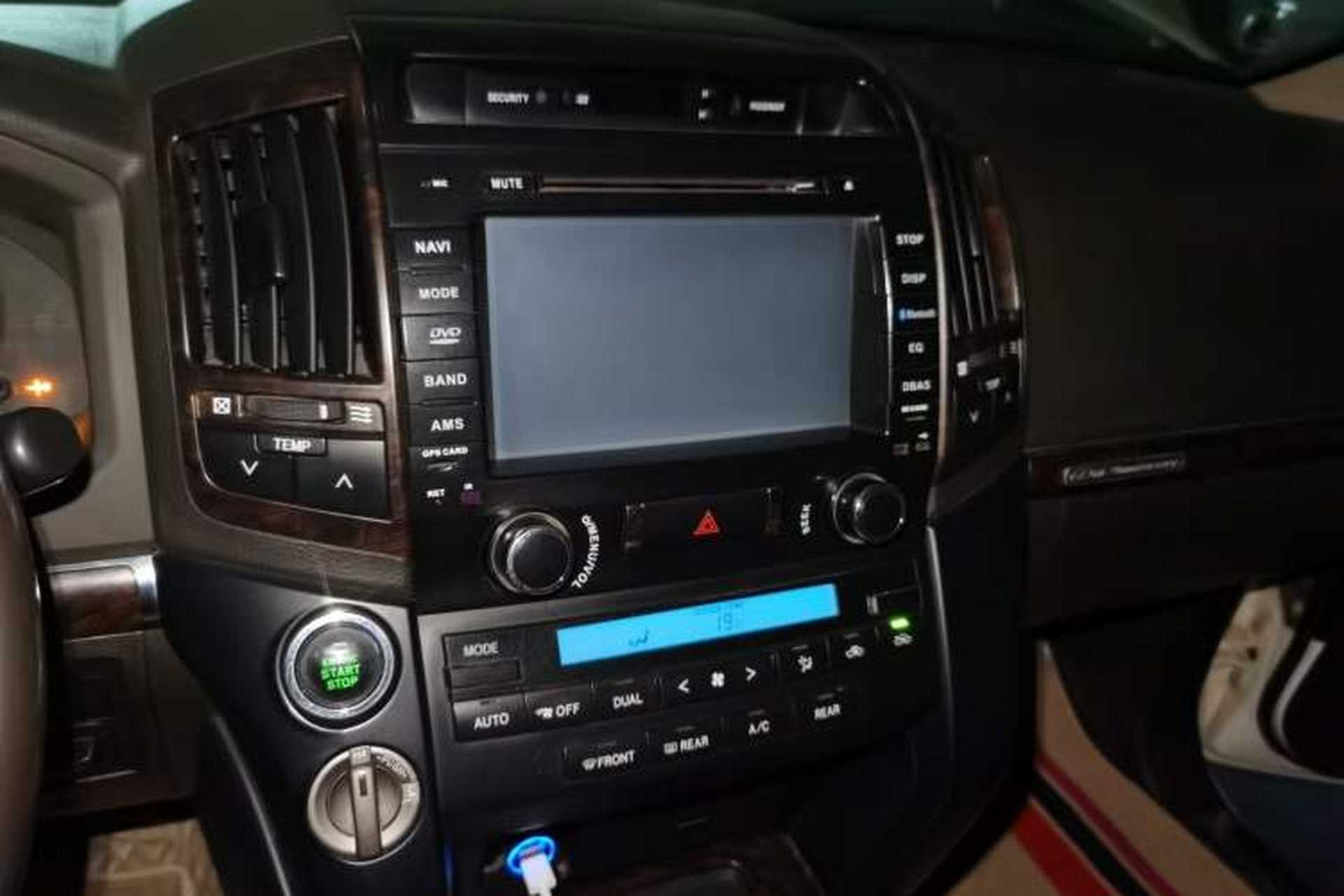 Used Toyota Land Cruiser  Audio And AC Panel