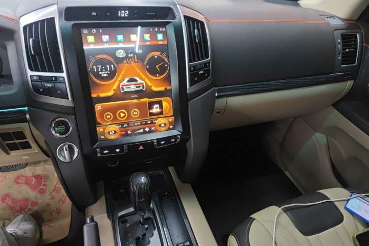 Used Toyota Land Cruiser 2012 4.0L Automatic VX Audio And AC Panel