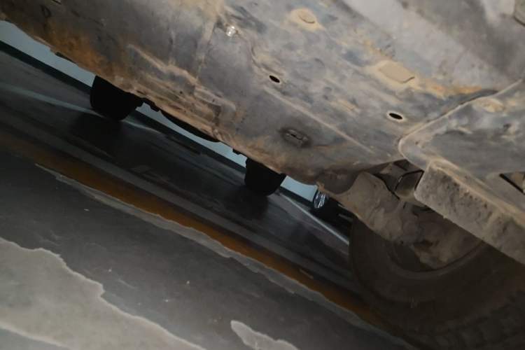 Used Toyota Land Cruiser 2012 4.6L Automatic VX-R Chassis Front