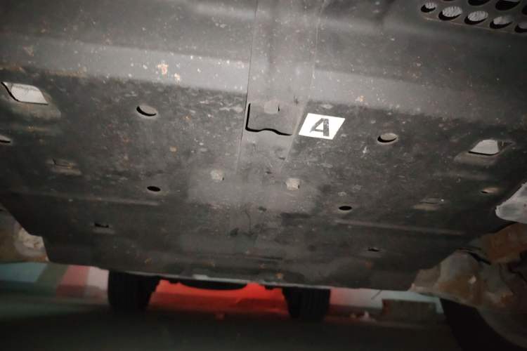 Used Toyota Land Cruiser 2012 4.0L Automatic VX Chassis Front