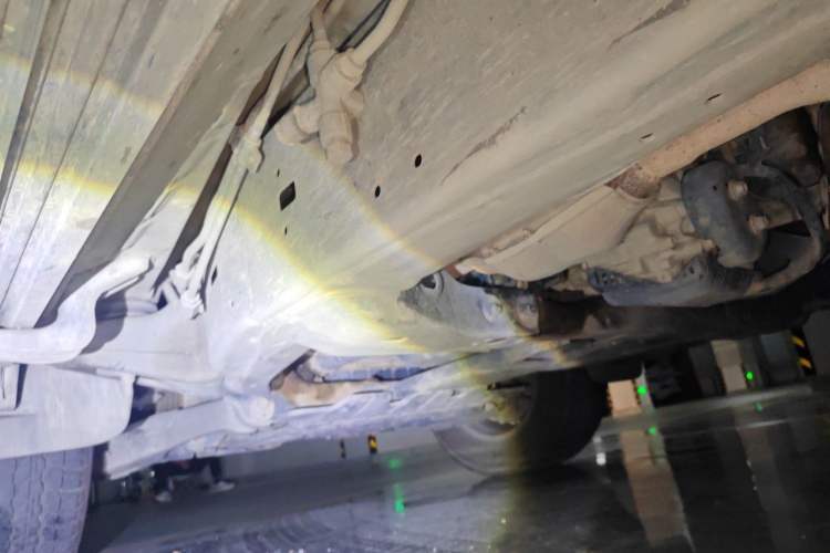Used Toyota Land Cruiser 2012 4.6L Automatic VX-R Chassis Front Left