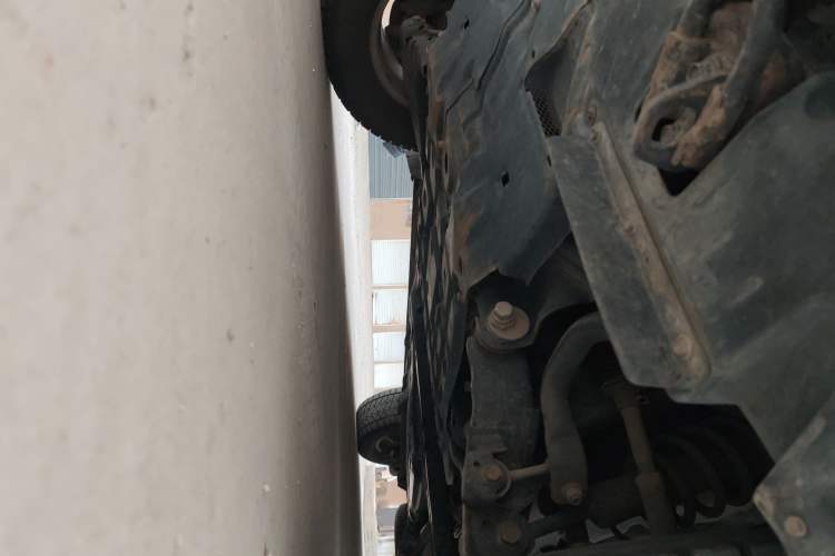 Used Toyota Land Cruiser  Chassis Front Left